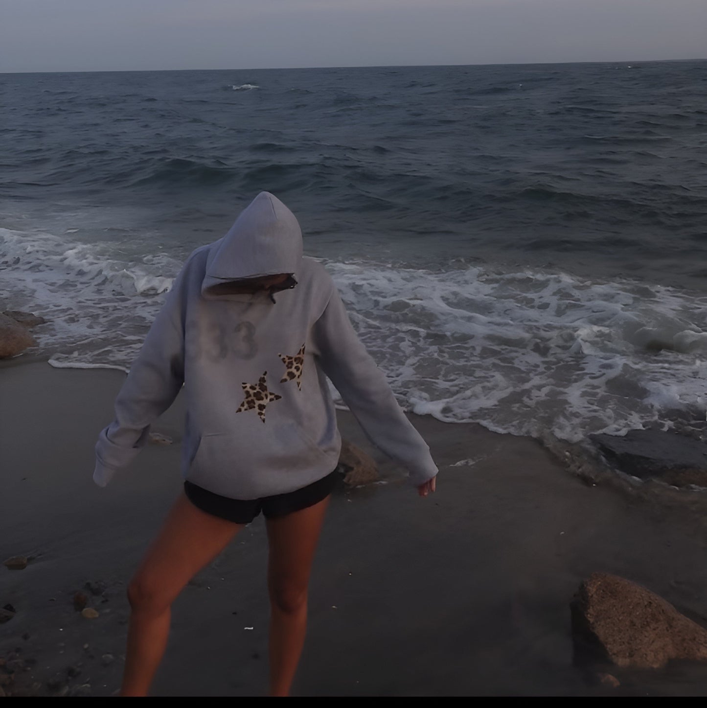 333 STAR SWEATSHIRT